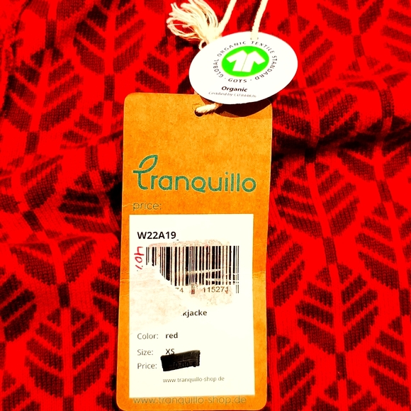 tranquillo Sweaters - Tranquillo zip up long red jacket